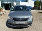 Volkswagen Touran 2.0 TDI United 7 Sitzer - Volkswagen Touran aus 2008: United