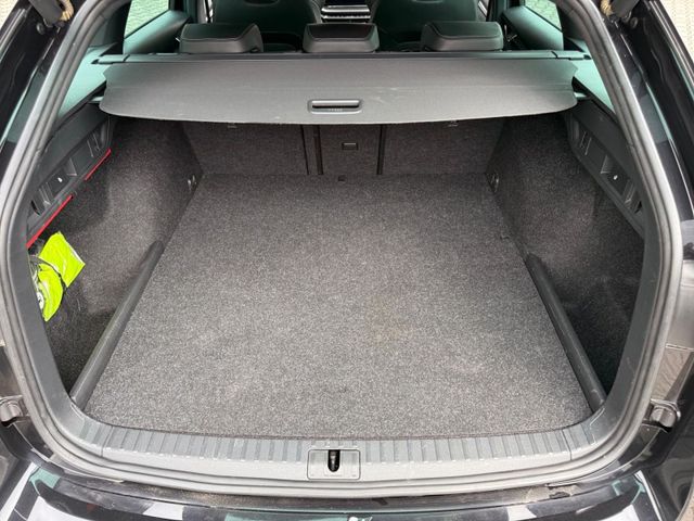 Octavia Combi RS IV MATRIX-LED*KESSY*ACC*NAVI