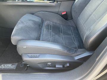 Opel Astra L 5tg Ultimate 1.2T AT SD, Matrix LED