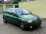 Renault Clio RXE 1.6 Automatik RXE - Renault Clio: Rxe