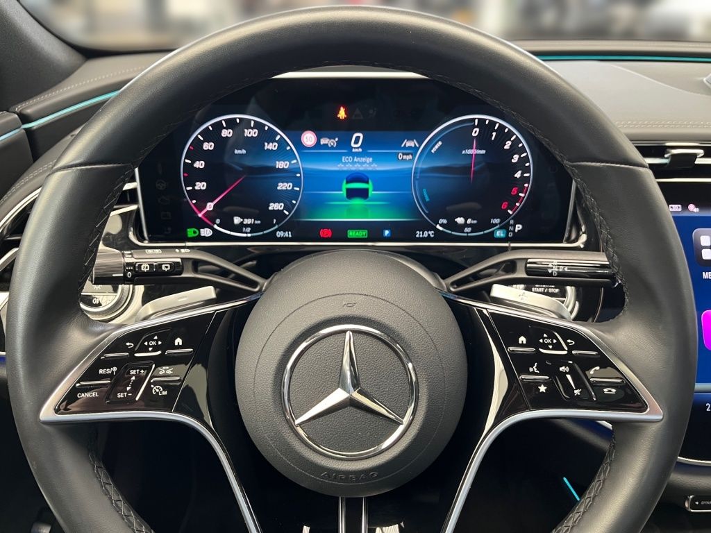 Fahrzeugabbildung Mercedes-Benz E 300 de 4M T All-Terrain Superscreen Burm4D