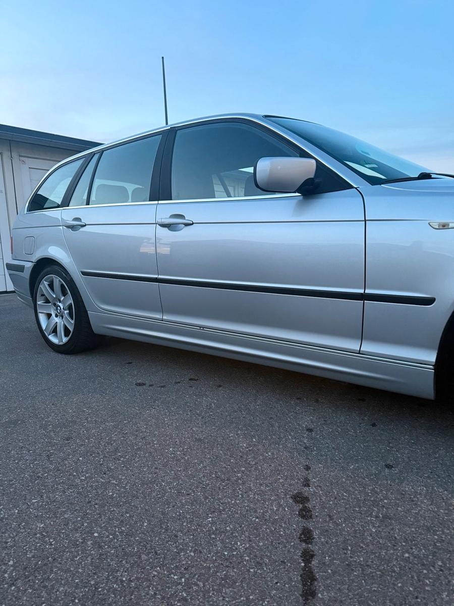 BMW 320 2004 — engine 170 HP (125kW)