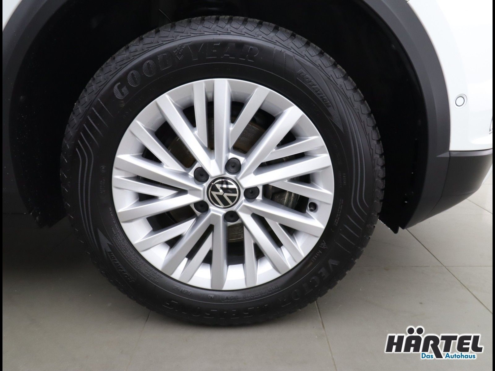 Volkswagen T-Roc - Bild 15