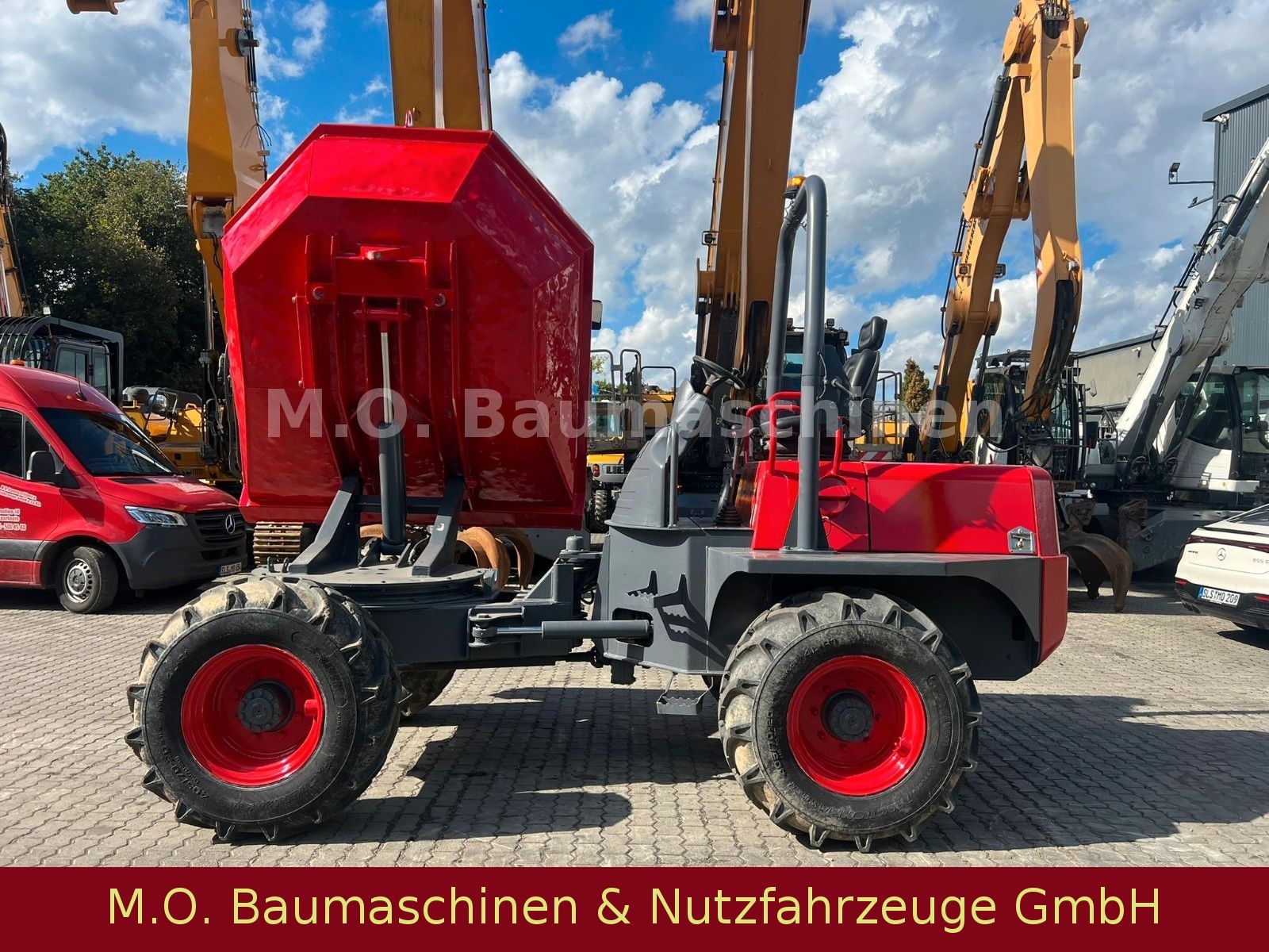 Fahrzeugabbildung AUSA Ausa D 600 APG / Allrad 4x4 / Dumper