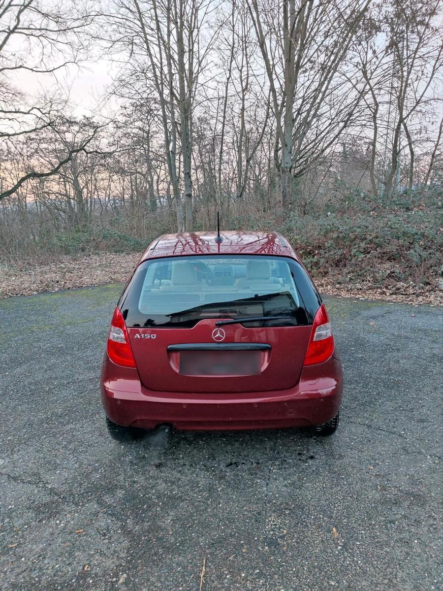 Mercedes-Benz A150 2008 — engine 95 HP (70kW)