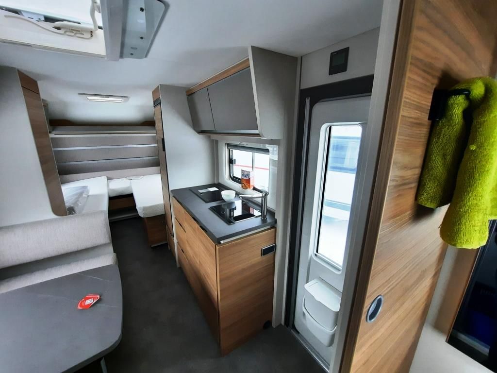 Fahrzeugabbildung Dethleffs Nomad 490 EST Verfüg./Sparen Sie 4.445,- €