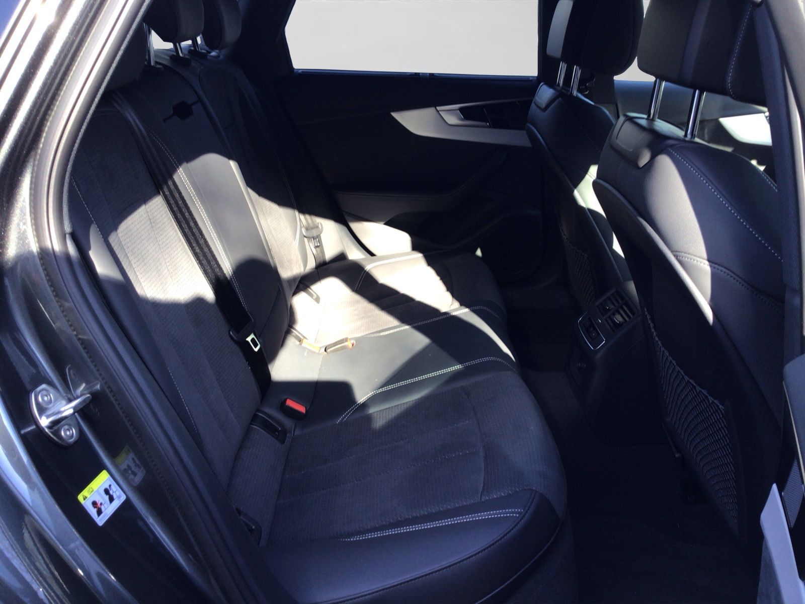 Audi A4 - Bild 7