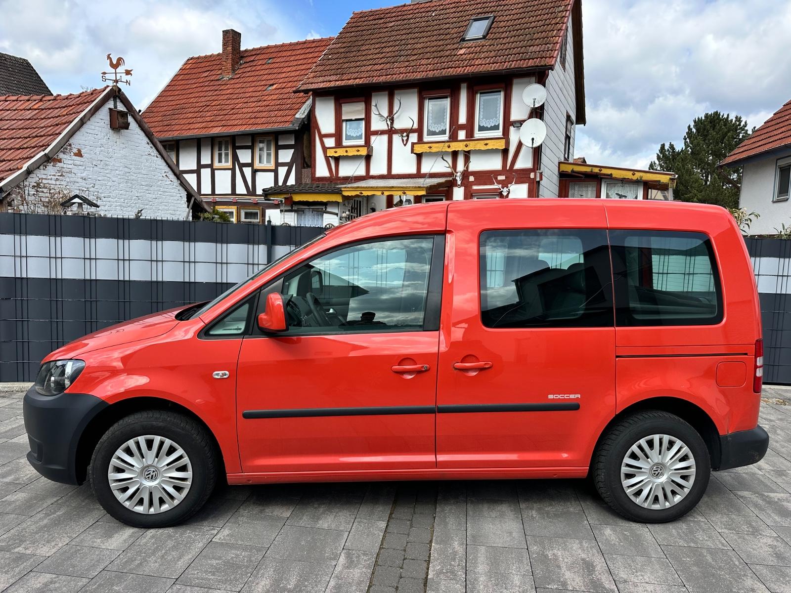 Volkswagen Caddy Kombi Soccer Trendline1.Hand*SHZ*AHK*Klima