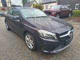 Mercedes-Benz A220 4Matic AHK Navi Kamera - Mercedes-Benz A 220 aus 2015