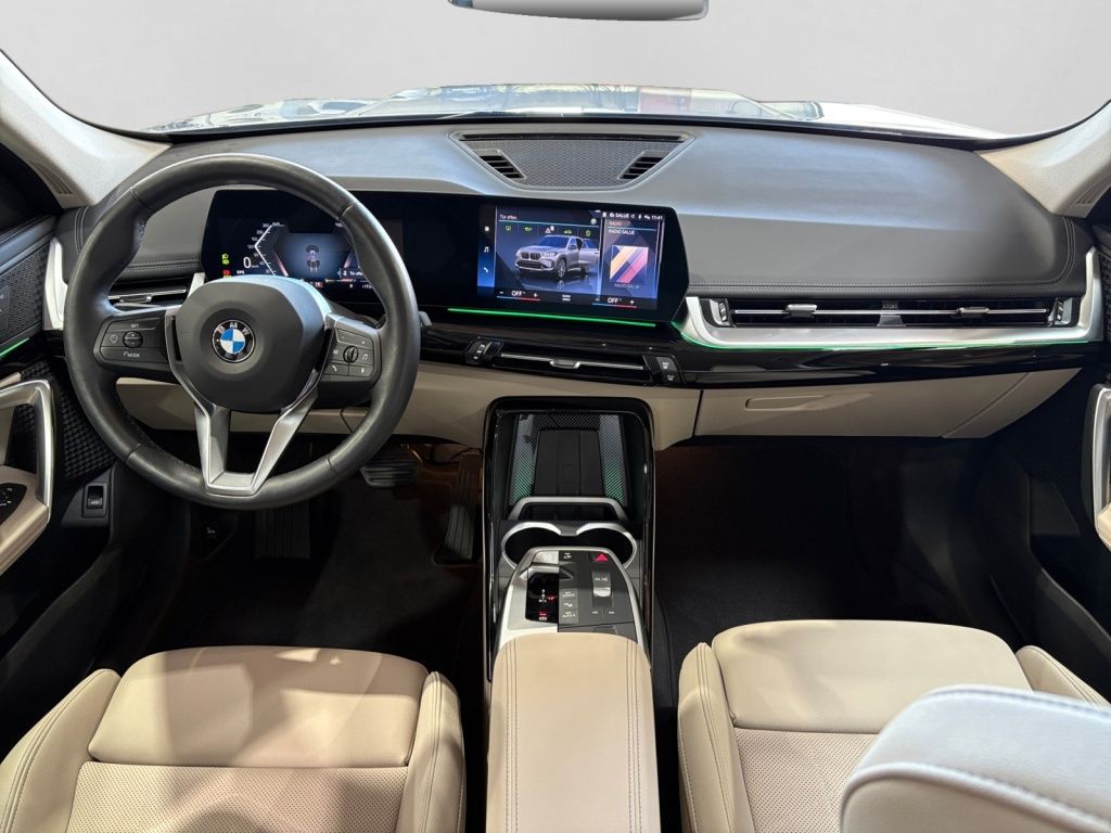 BMW X1 xDrive 20d xLine LED AHK KAM LHZ SHZ SPIEGELP foto 11