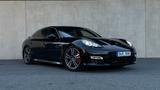 Porsche Panamera Turbo - Porsche Panamera Turbo mit Benzin-Antrieb