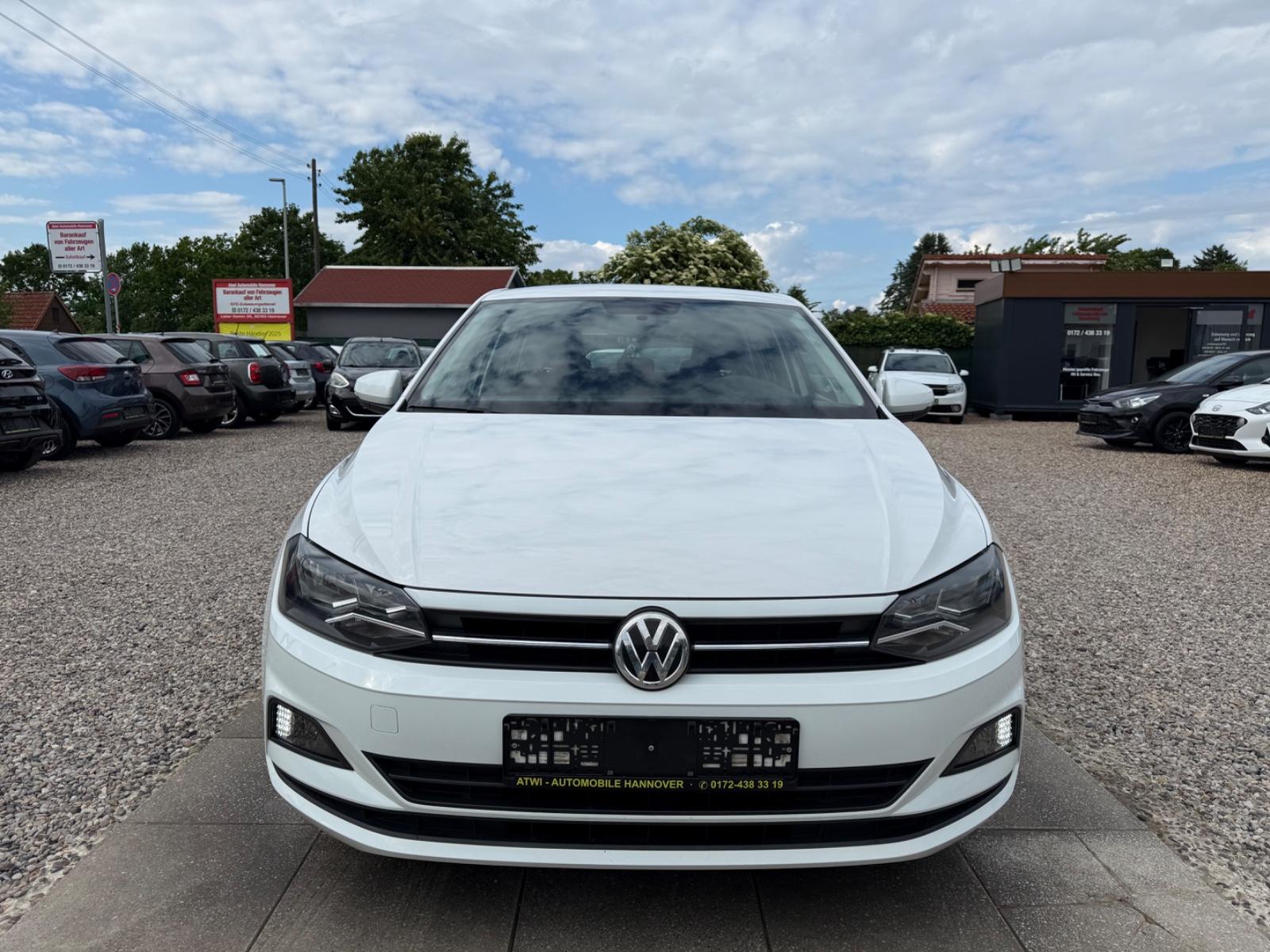 Volkswagen Polo VI Comfortline Start/Stop TÜV NEU!