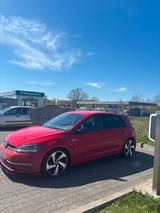 Volkswagen Golf 1.6 TDI Sound Sound 