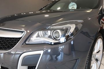 Opel Insignia - 11