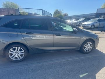 Opel Astra - 9