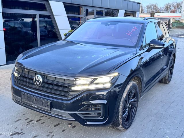 Volkswagen Touareg R Line 4Motion eHybrid/AHK/MATRIX/TRAVEL