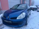 Renault Clio III Extreme - Renault Clio: Extreme