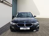 BMW 318 d Touring Aut. LED+KLIMAAUTO+NAVI+SHZ+PDC - BMW 318 mit Diesel-Antrieb: Kombi