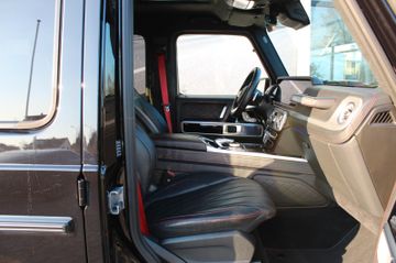Fahrzeugabbildung Mercedes-Benz G 400 d AMG MANUFAKTUR