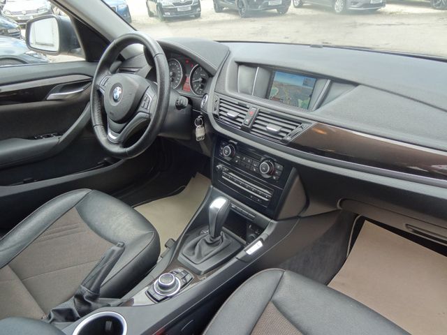 Fahrzeugabbildung BMW X1 18 i sDrive/Navi/PDC/Automatik/2.Hd/Top-Zusta