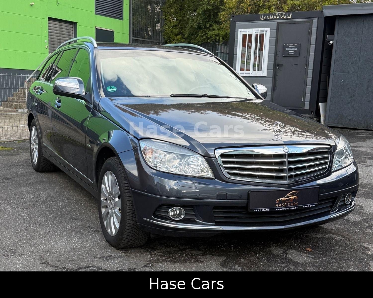 Mercedes-Benz C180 2008 — салон