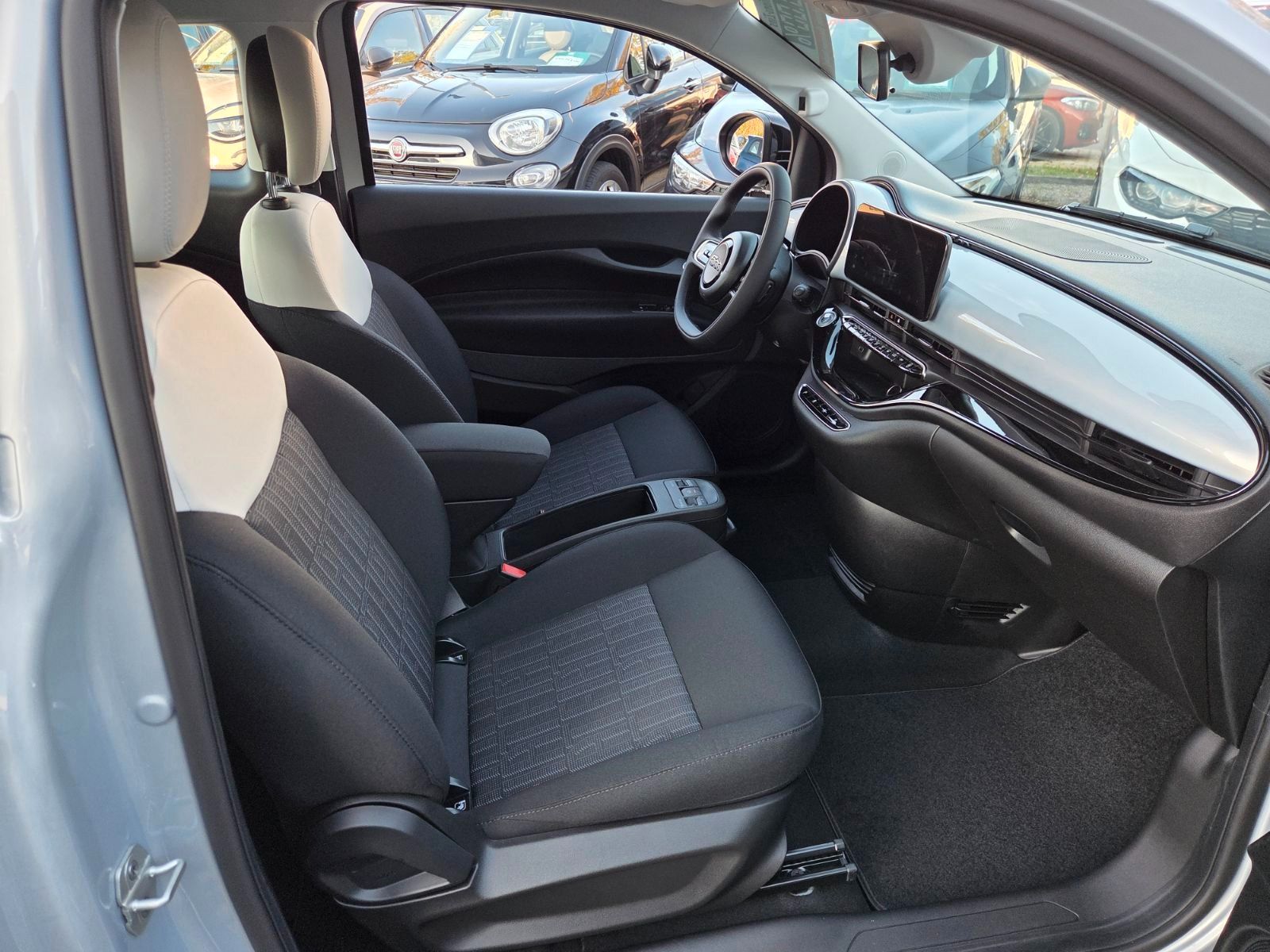 Fiat 500e - Bild 11