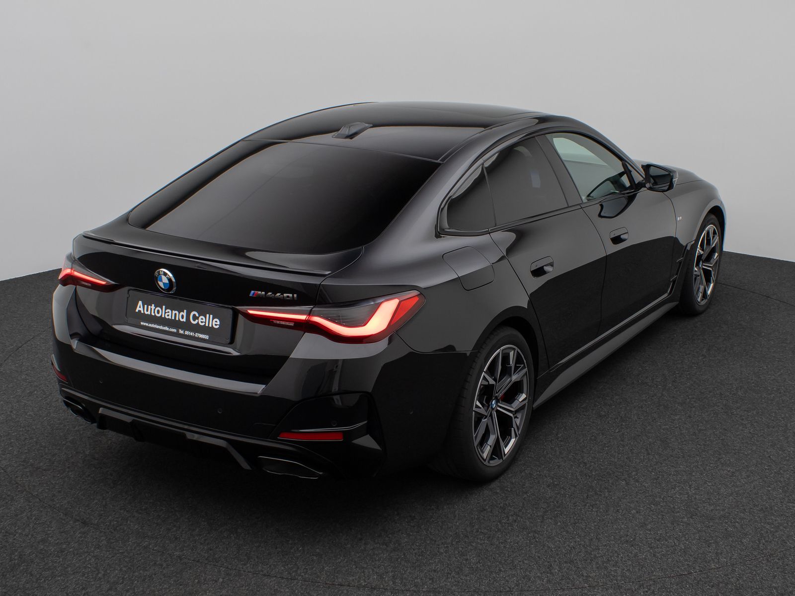Fahrzeugabbildung BMW M440i Gran Coupé Kamera Glasdach HUD DAB H/K 19"