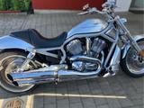 Harley-Davidson V-Rod - Umbau breit 245er  - 2002 V ROD