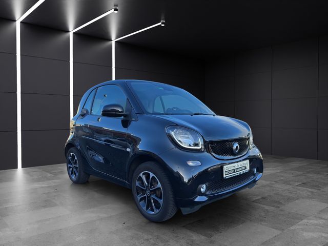 Smart ForTwo coupe NAVI+APPLECARPLAY+SHZ+KLIMA+KAMERA