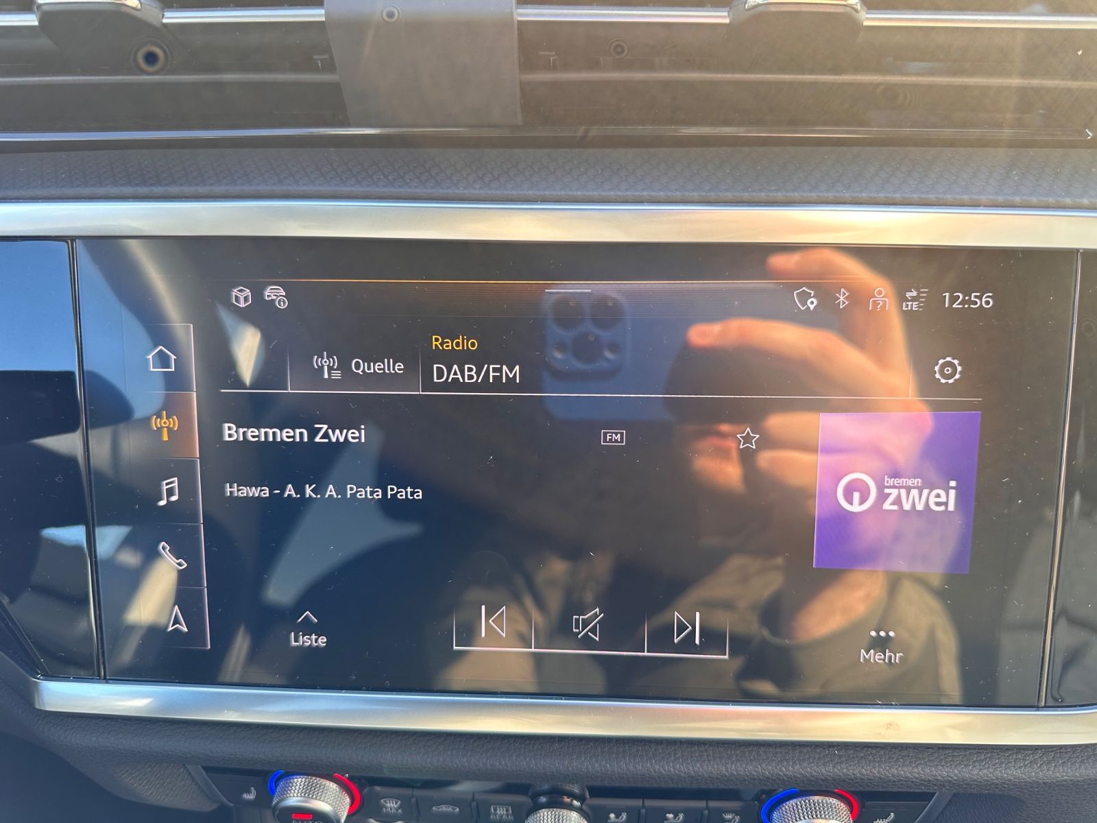 Fahrzeugabbildung Audi Q3 35 TFSI S line S Tronic Navi/ACC/SHZG/LED/PDC