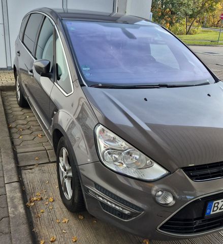 Ford s max 2013