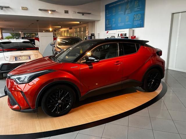 Toyota TOYOTA C-HR 2.0 Hybrid E-CVT Premiere imagem 2