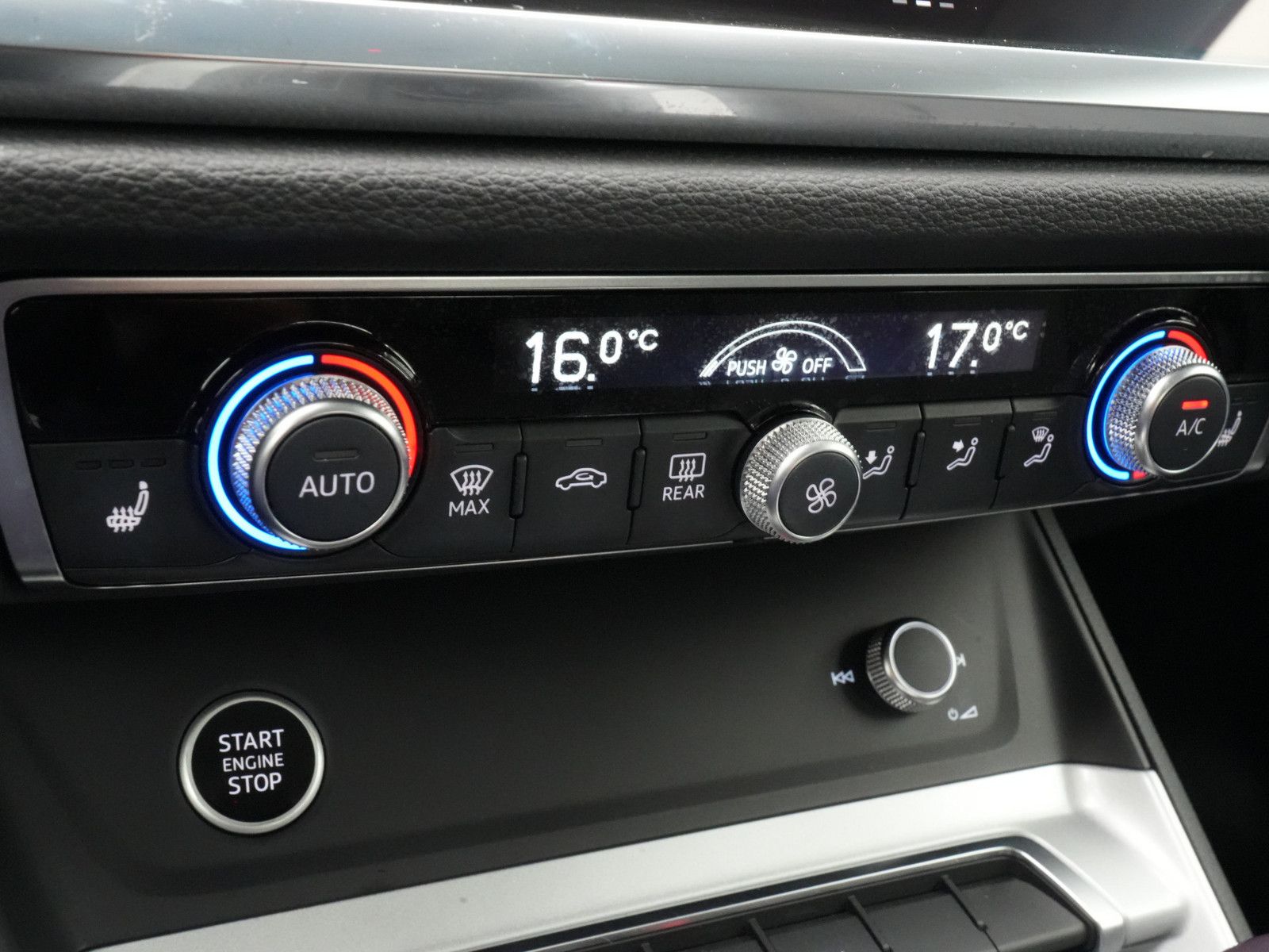 Audi Q3 40 quattro AHK NAVI 360° KAM SHZ LED PDC foto 14