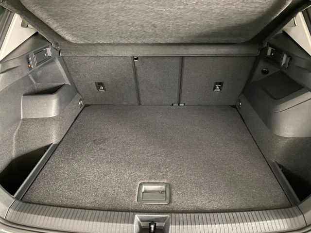 Tiguan Elegance 2.0 TSI DSG 4motion AHK+NAVI