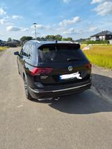 Volkswagen Tiguan Allspace 239PS / 7Sitzer/ Voll/ Garantie - Volkswagen Tiguan Allspace mit Diesel-Antrieb: Garantie