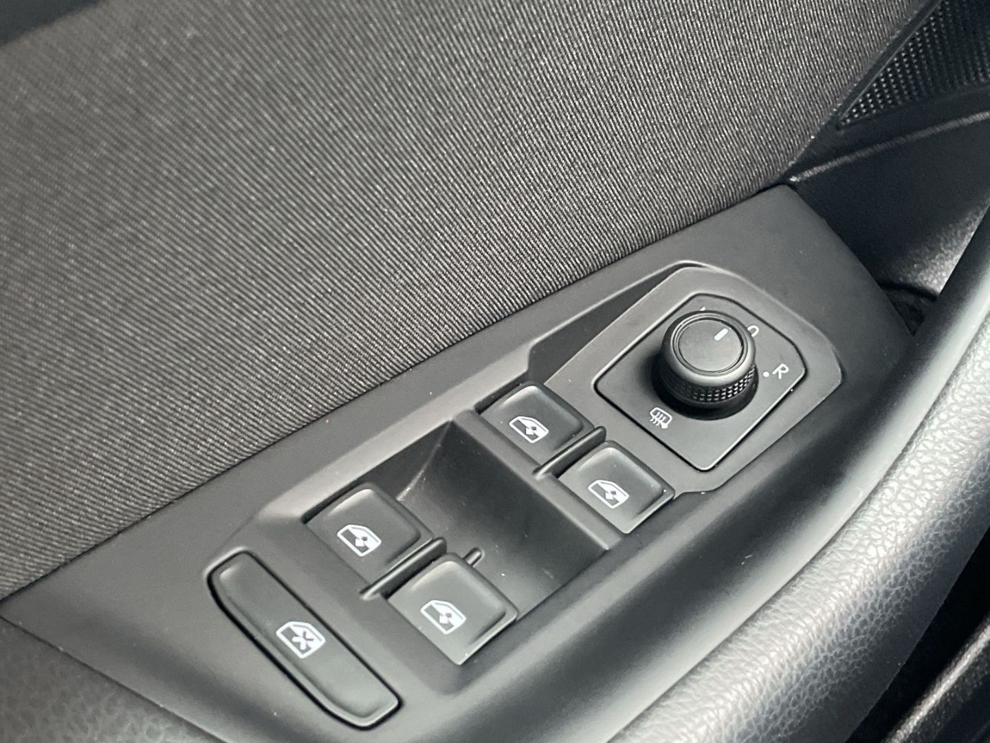 Passat Variant 1.5 TSI DSG Business Kamera/Navi