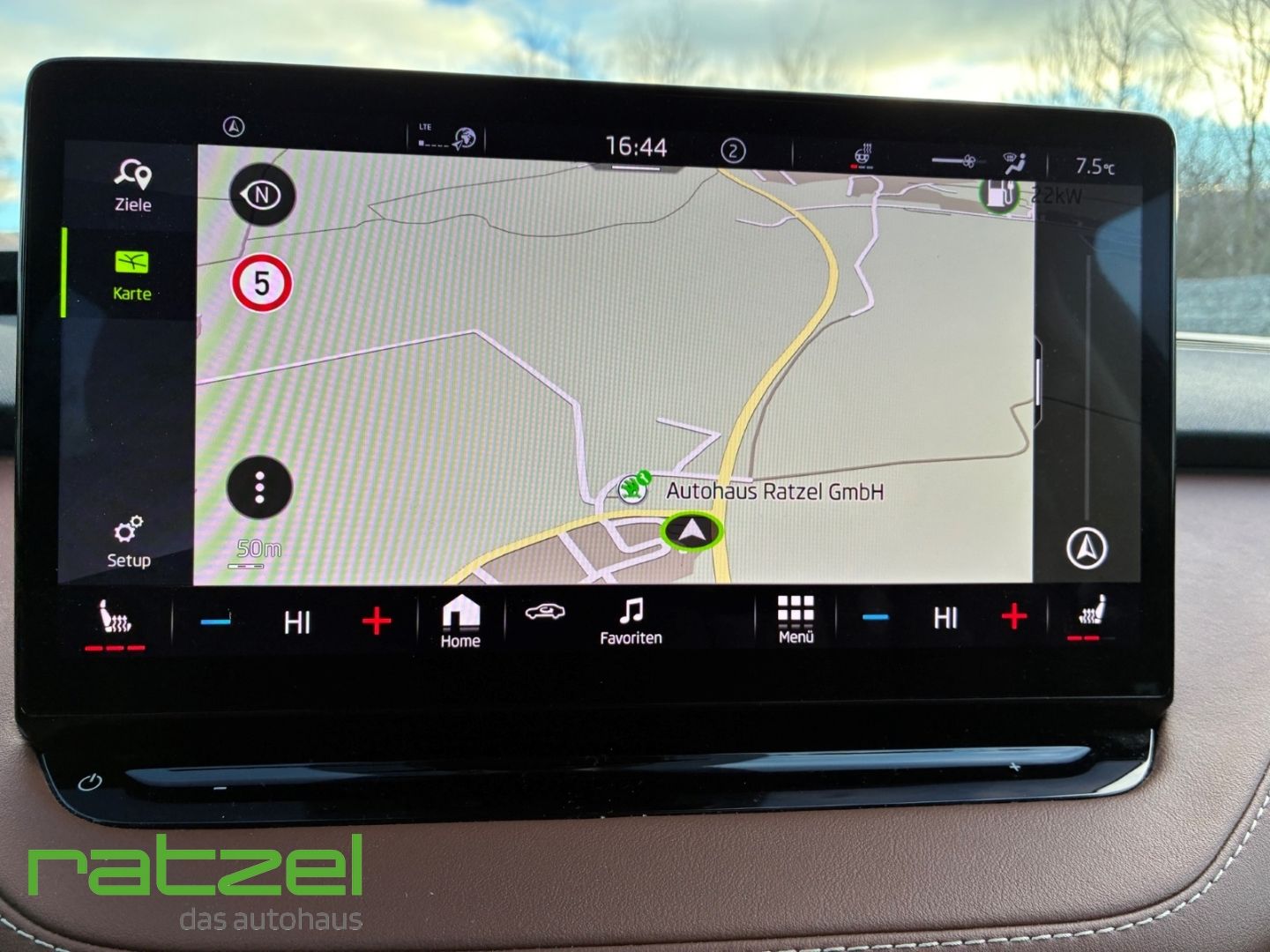 Fahrzeugabbildung SKODA Enyaq 80 ecoSuite iV 150 Navi Kamera Elektr. Hec