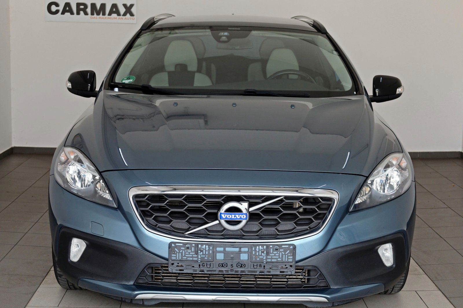 Fahrzeugabbildung Volvo V40 CrossCountry Kinetic AWD Navi,Panorama,Bliss