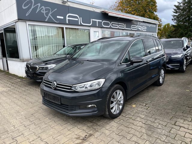 Volkswagen Touran 2.0 TDI DSG Highline|Panoramadach|LED-Sch