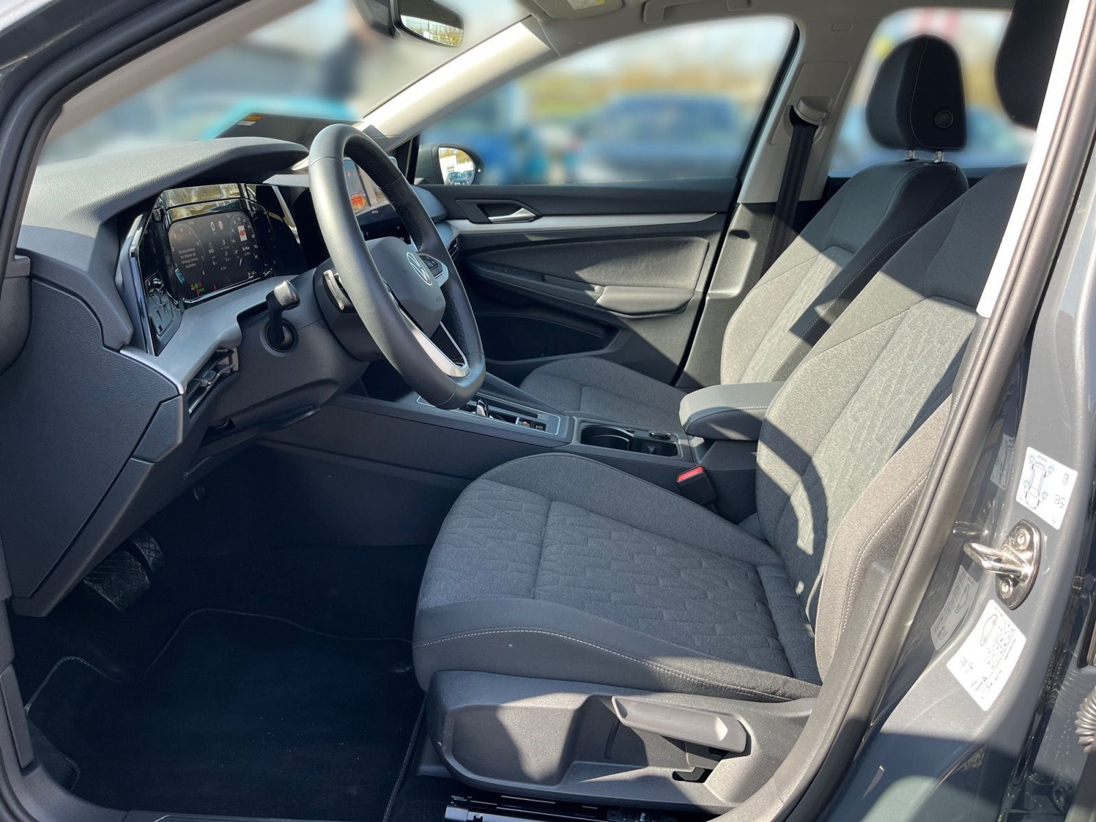 Volkswagen Golf - Bild 13