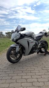 Honda CBR 1000rr SC59, ABS, 18.500km, Porsche-Grau - HONDA CBR500R