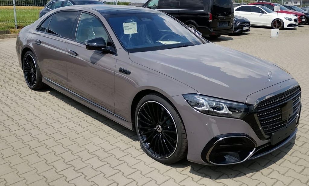 Image of Mercedes-Benz S 450
