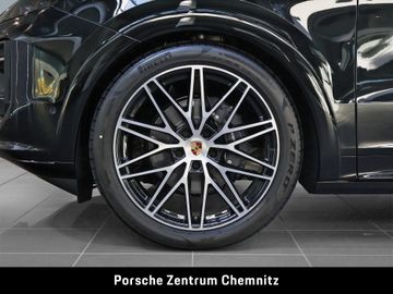 Porsche Cayenne - 6