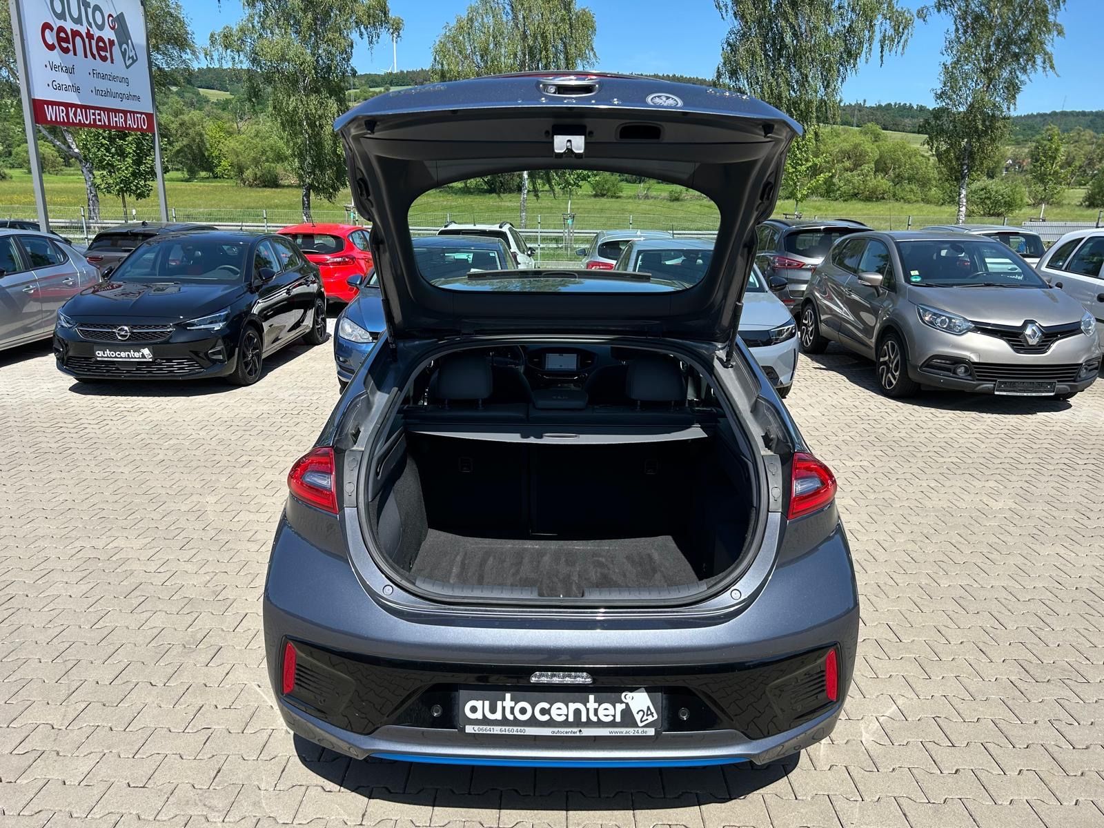 Fahrzeugabbildung Hyundai IONIQ Hybrid Premium°Leder°Kamera°Schiebedach°