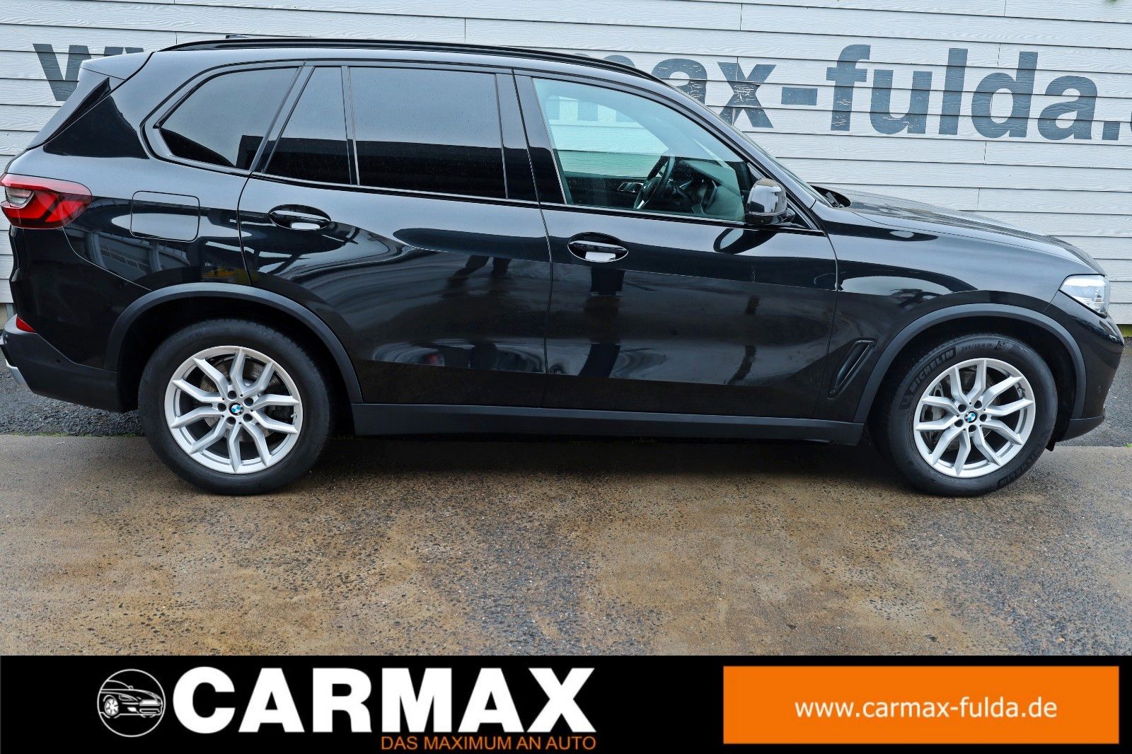 Fahrzeugabbildung BMW X5 xDrive 30d Leder,Navi,LED,PanDach,HeadUp,360°