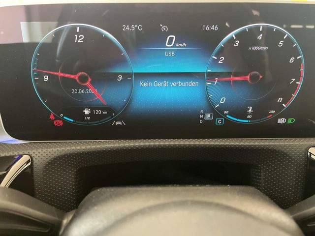 A 220 4Matic DCT Progressive Bluetooth Navi LED