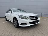 Mercedes-Benz E 250 E T-Modell E 250 CDI 4Matic AMG line - Mercedes-Benz E 250: Cdi T