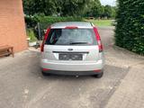 Ford Fiesta 1.3 51 kW Ambiente Ambiente - Ford aus 2003: 1.3