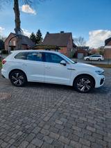 Volkswagen Touareg 3.0 V6 TFSI 250kW 4MOT Tiptr. R-Line... - Volkswagen Touareg mit Benzin-Antrieb: Geländewagen, 3.2