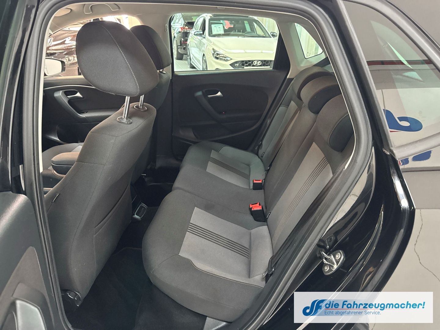 Fahrzeugabbildung Volkswagen Polo V Allstar BMT Start-Stopp Klimaautom SHZ PD